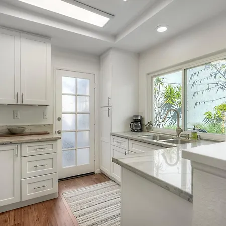 Holiday home Coastal — Private Patio + Gated Pool & In Minutes To The Beach! *