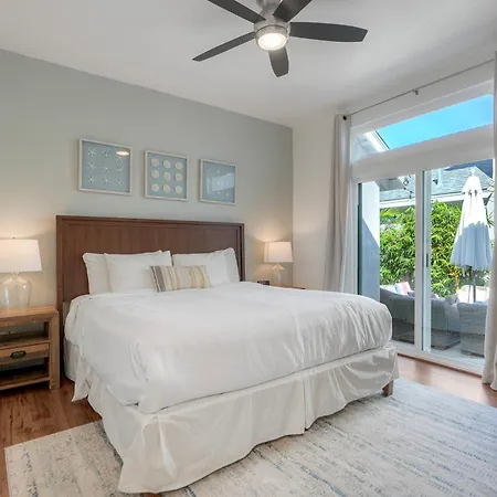 Holiday home Coastal — Private Patio + Gated Pool & In Minutes To The Beach! Carlsbad