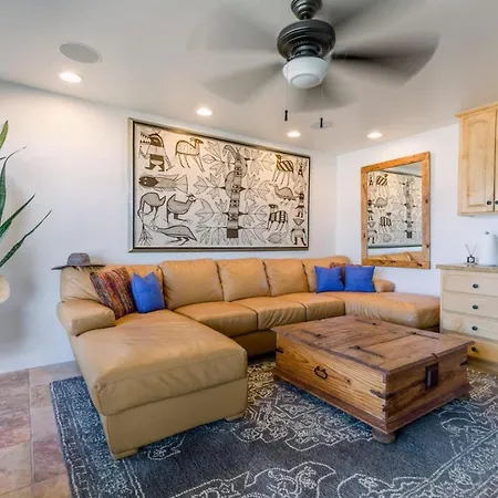 Holiday home Oceanfront On Sand, Walk To Village *