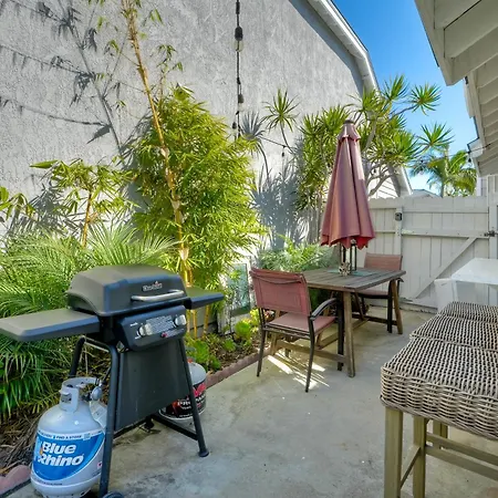 Holiday home Coastal — Private Patio + Gated Pool & In Minutes To The Beach! Carlsbad