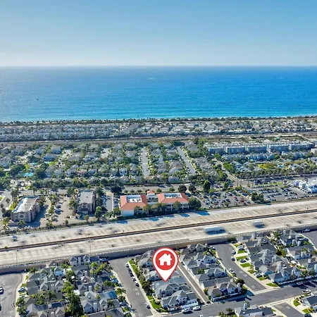 Holiday home Coastal — Private Patio + Gated Pool & In Minutes To The Beach!