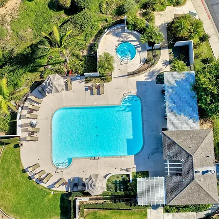 Coastal — Private Patio + Gated Pool & In Minutes To The Beach!