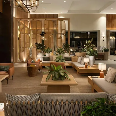 Solea, Autograph Collection 4*