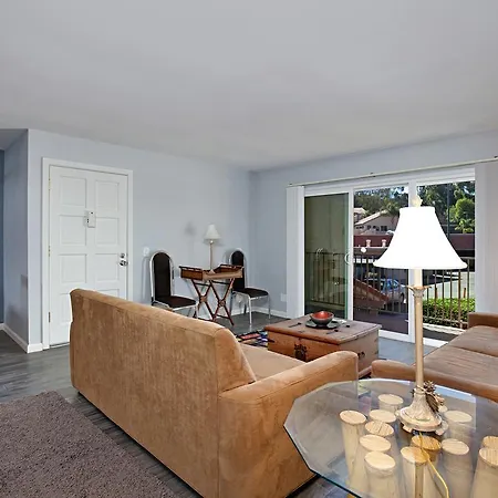 2340 Hosp Way Condo * Carlsbad