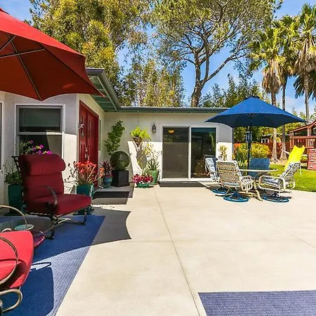 Holiday home #2361 - Lagoon Family Three-bedroom Holiday Carlsbad
