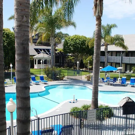 Resort By The Sea Carlsbad