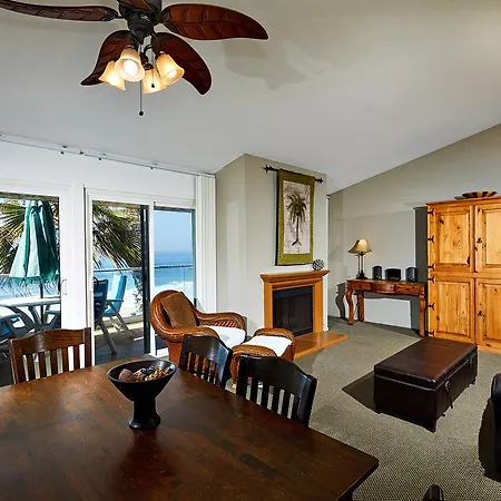 Seabreeze #1 On The Beach Apartment *