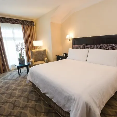 Hotel West &