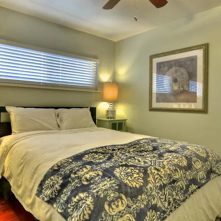 Acacia B Holiday home