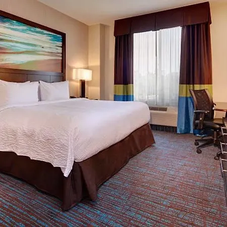 Fairfield & By Marriott San Diego Carlsbad