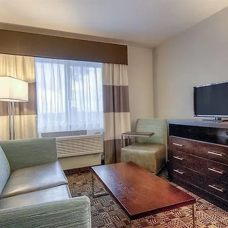 Express & By Ihg Hotel