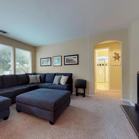 Linmar Luxury * Carlsbad