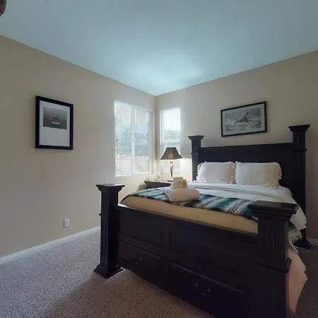 Linmar Luxury Holiday home *