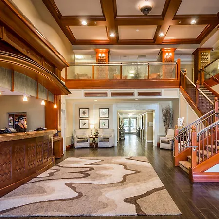 Hotel West &