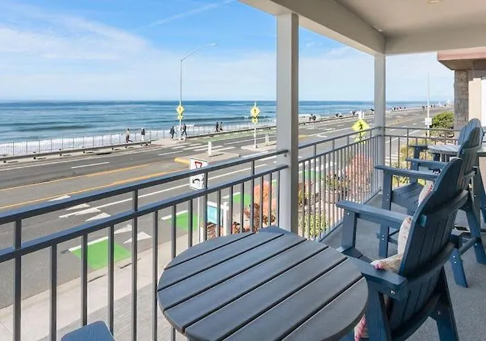 Beachfront Home In Carlsbad - Remodeled