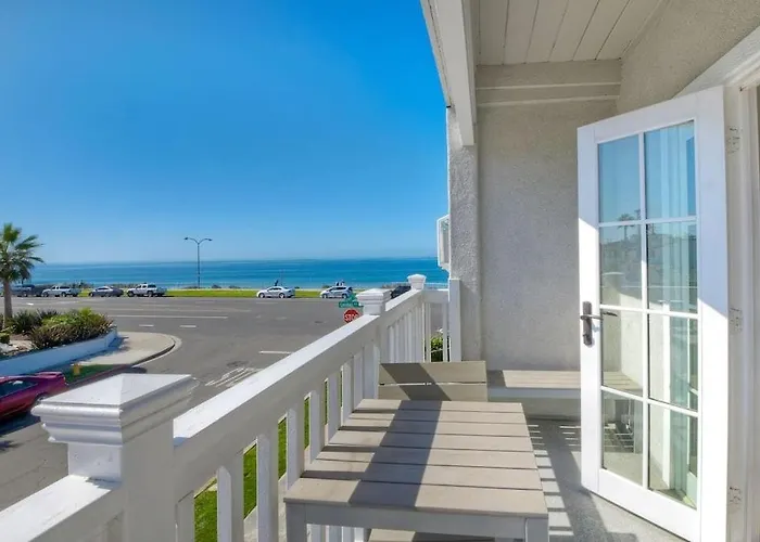 3690 Carlsbad Boulevard - Unit C