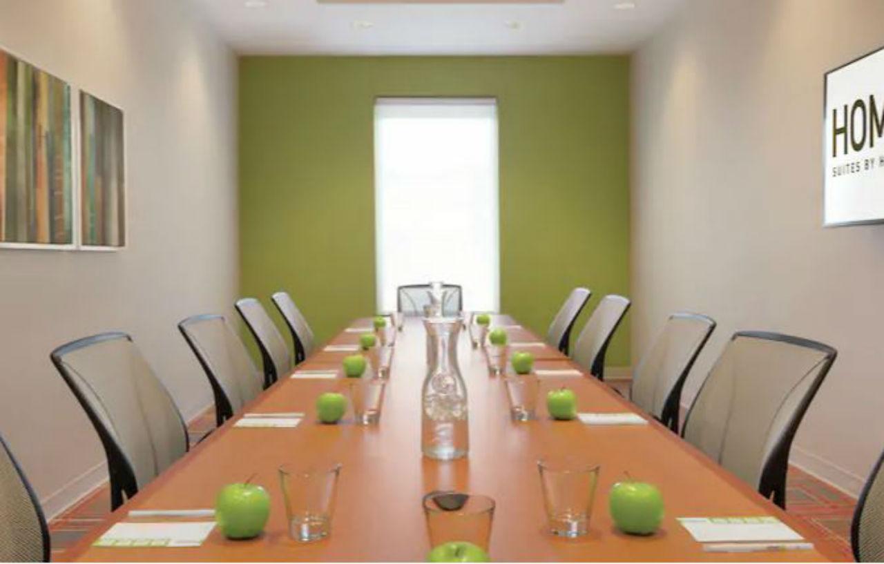 Hotel Home2 By Hilton Carlsbad, Ca 3*