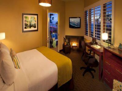 Hotel Western View 3*