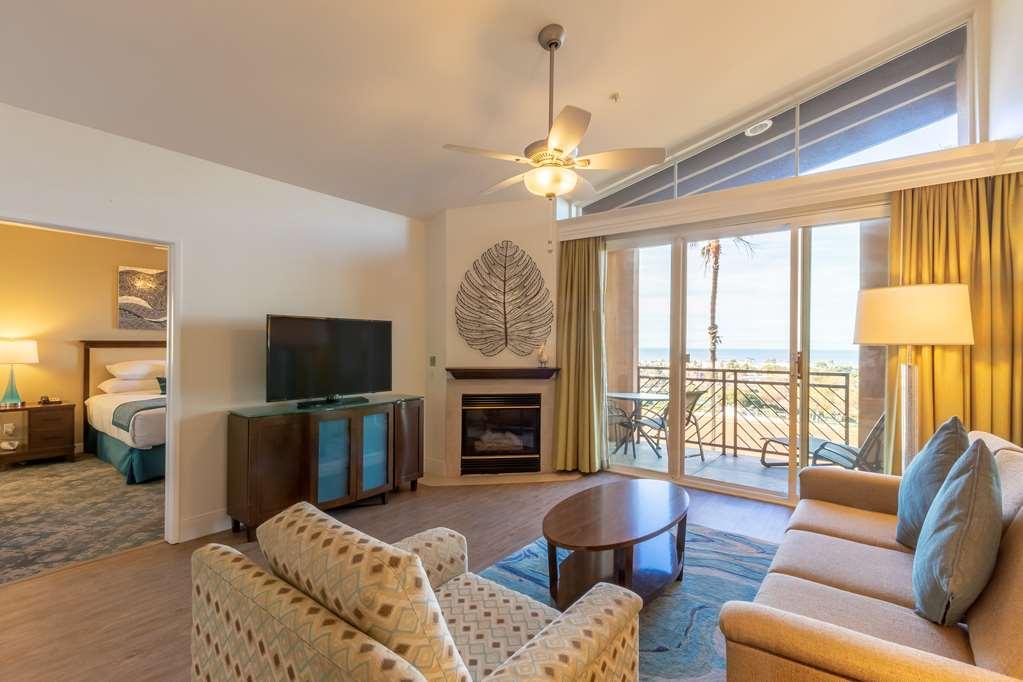 Grand Pacific Palisades Resort