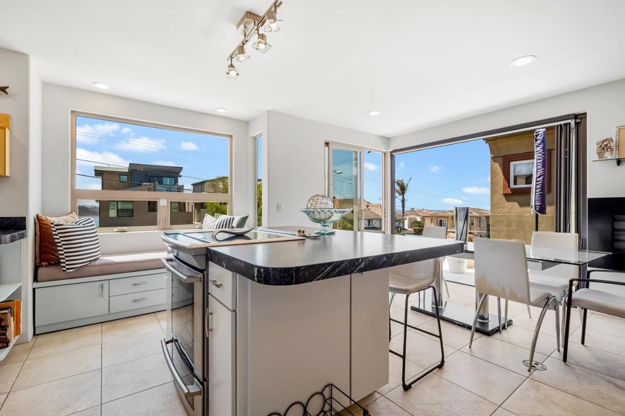 Fine Wines & Water Views Holiday home Carlsbad