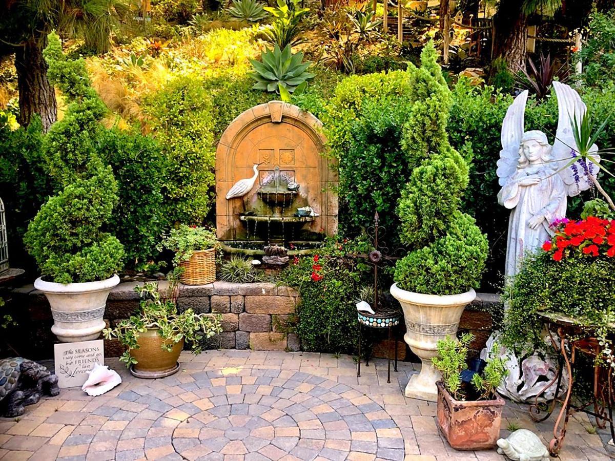 Homestay Coastal Hideaway *