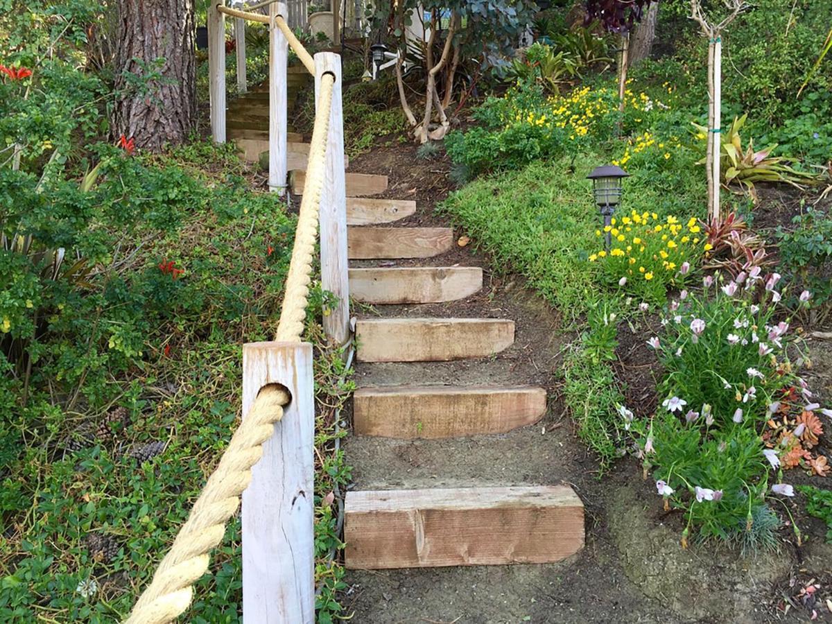 Coastal Hideaway Homestay *