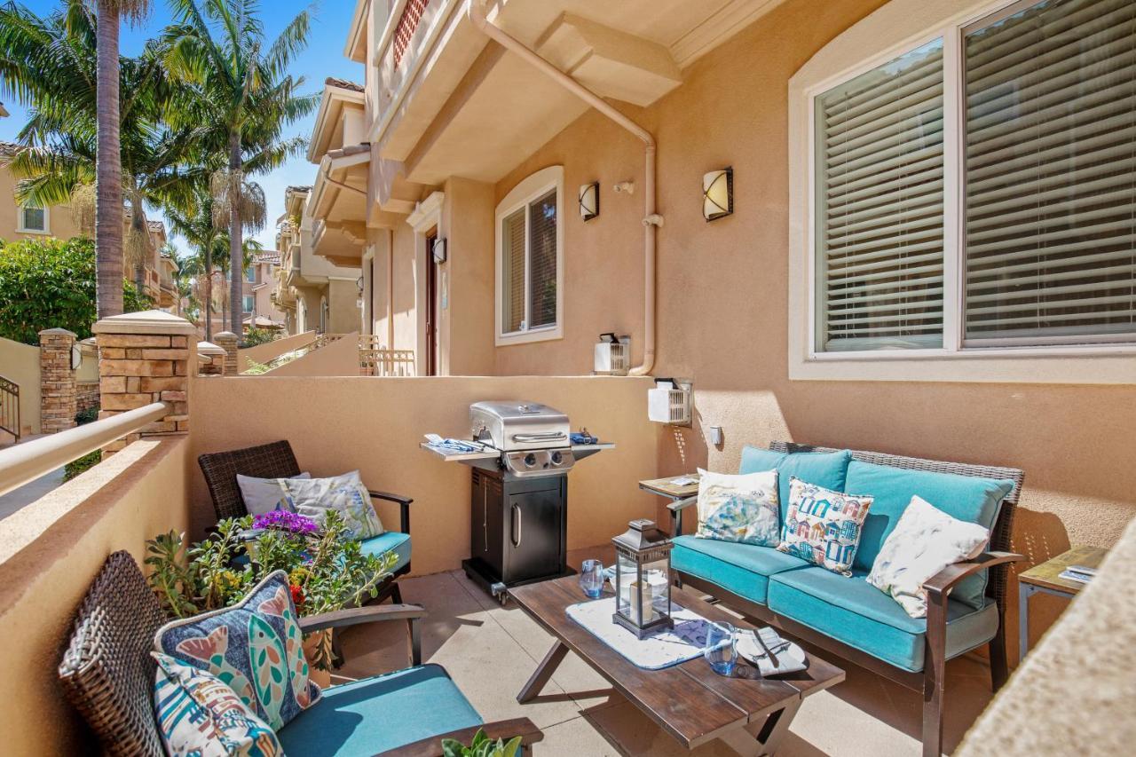 Village Charm Snowbird-friendly Gem Three Blocks To Beach, Garage & Office ,1 Dog Ok Apartment
