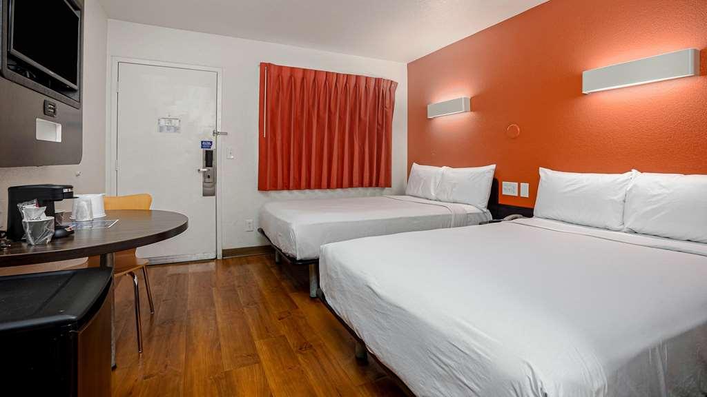 6-carlsbad, Ca Hotel