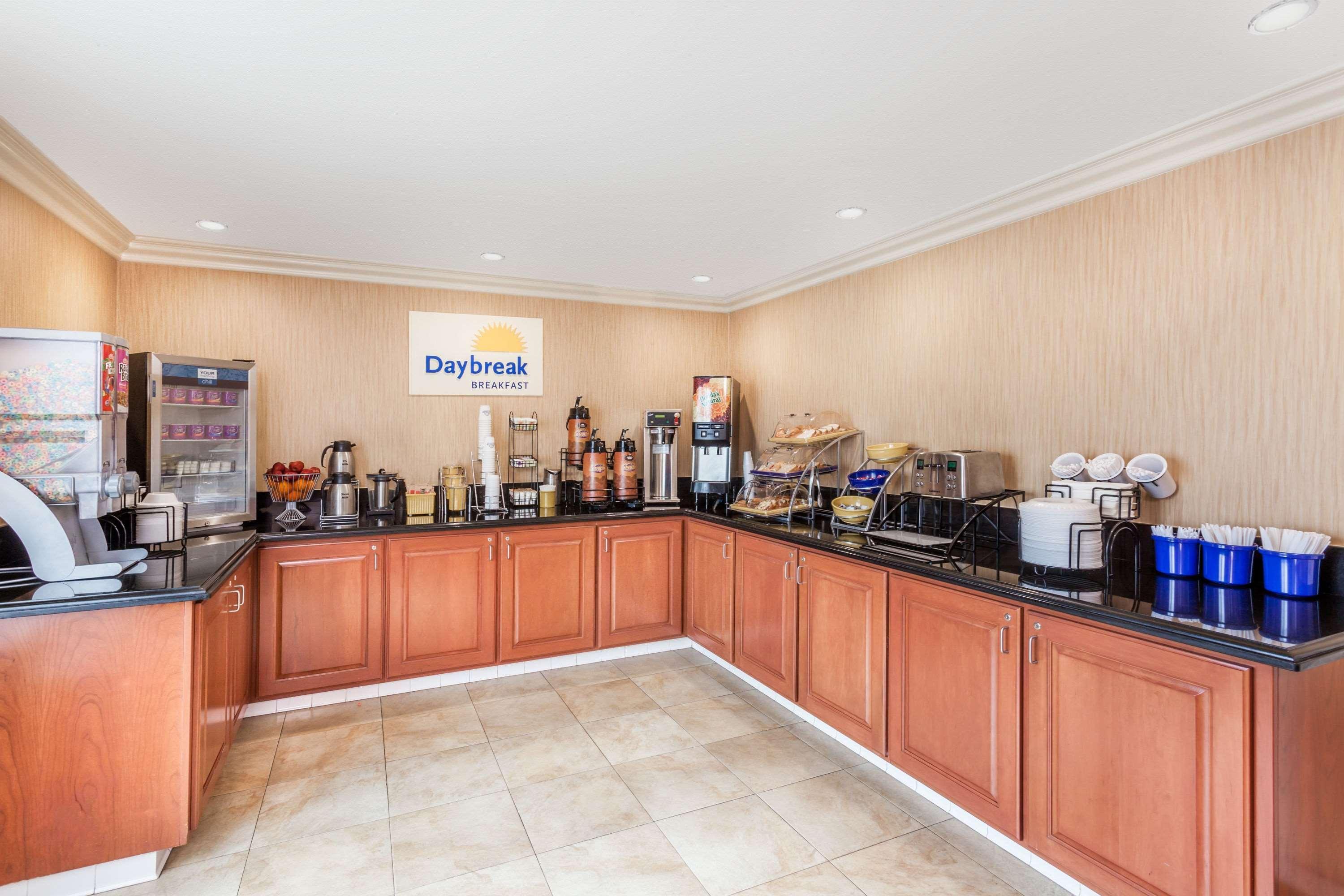 Days By Wyndham 2* Carlsbad