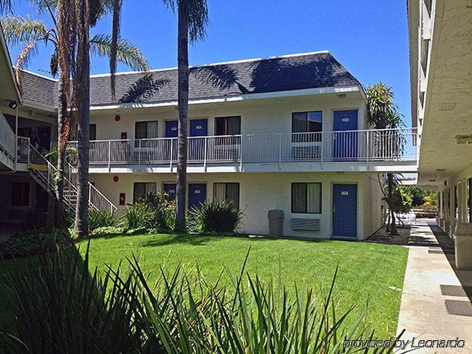 6-carlsbad, Ca - Village Hotel Carlsbad