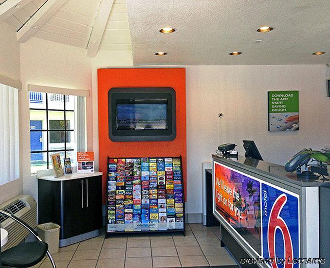 6-carlsbad, Ca - Village Carlsbad