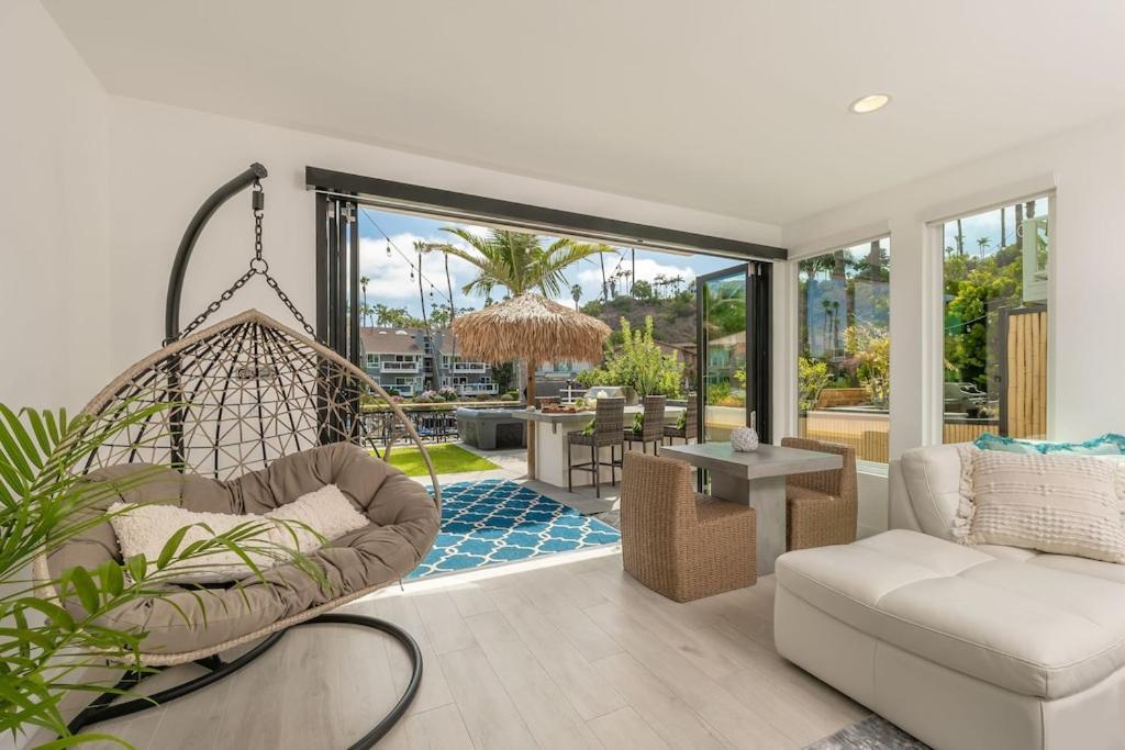 Blue Lagoon 3br/2.5bth Jacuzzi/kayak/paddle Boards * Carlsbad