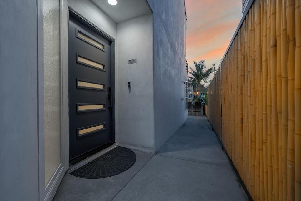 Blue Lagoon 3br/2.5bth Jacuzzi/kayak/paddle Boards Holiday home Carlsbad