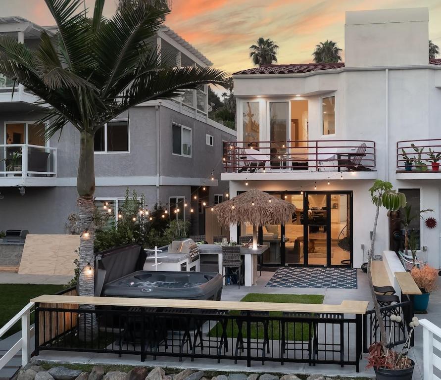 Blue Lagoon 3br/2.5bth Jacuzzi/kayak/paddle Boards * Carlsbad
