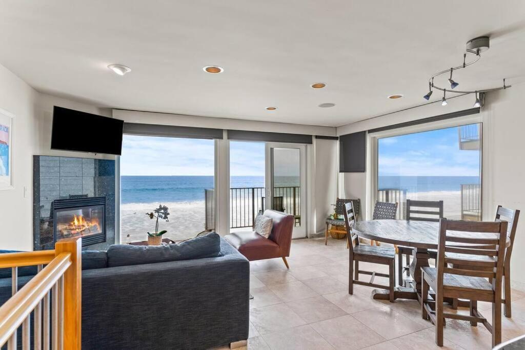 A Wave From It Holiday home Carlsbad