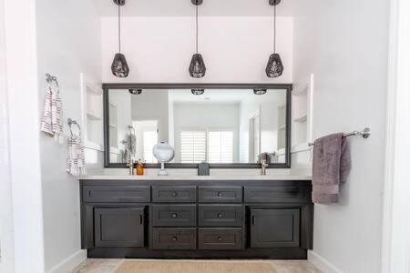 Dream House With Hot Tub Walk To * Carlsbad