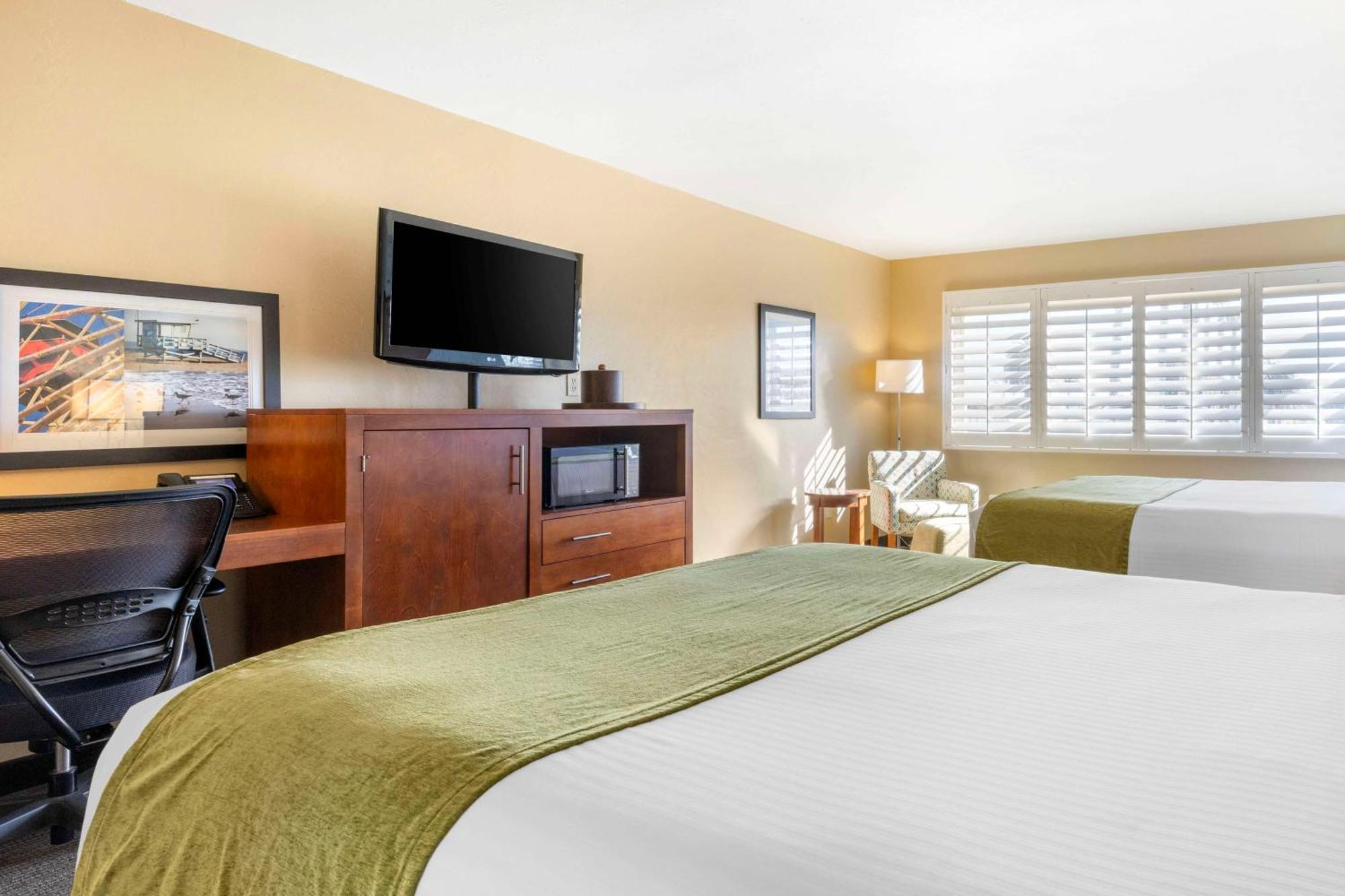 Western View Hotel 3*