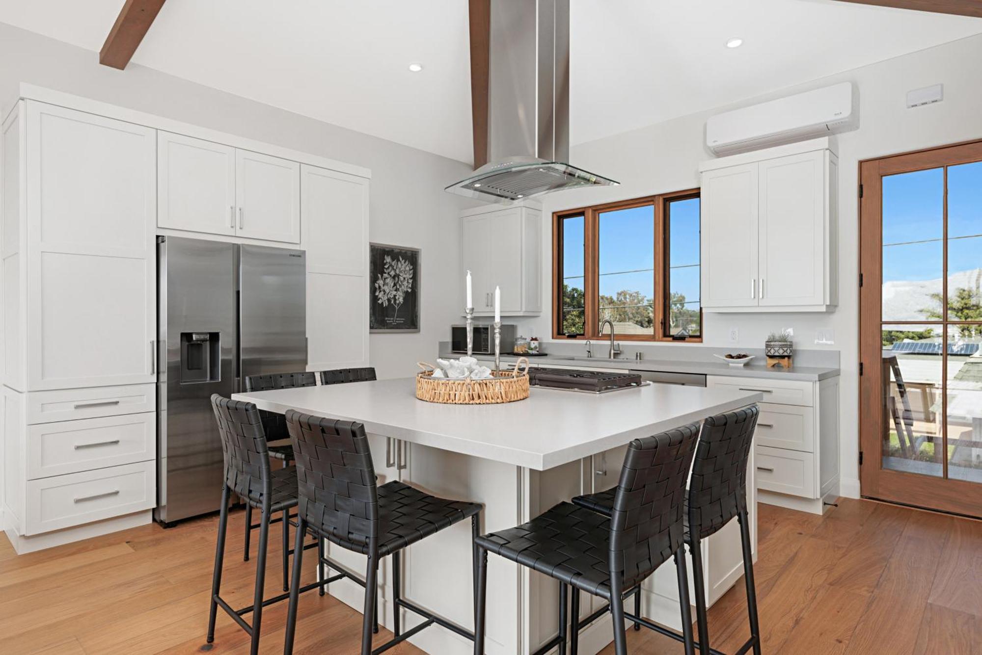 Rooftop Oceanview Patio - 5br Remodeled Carlsbad