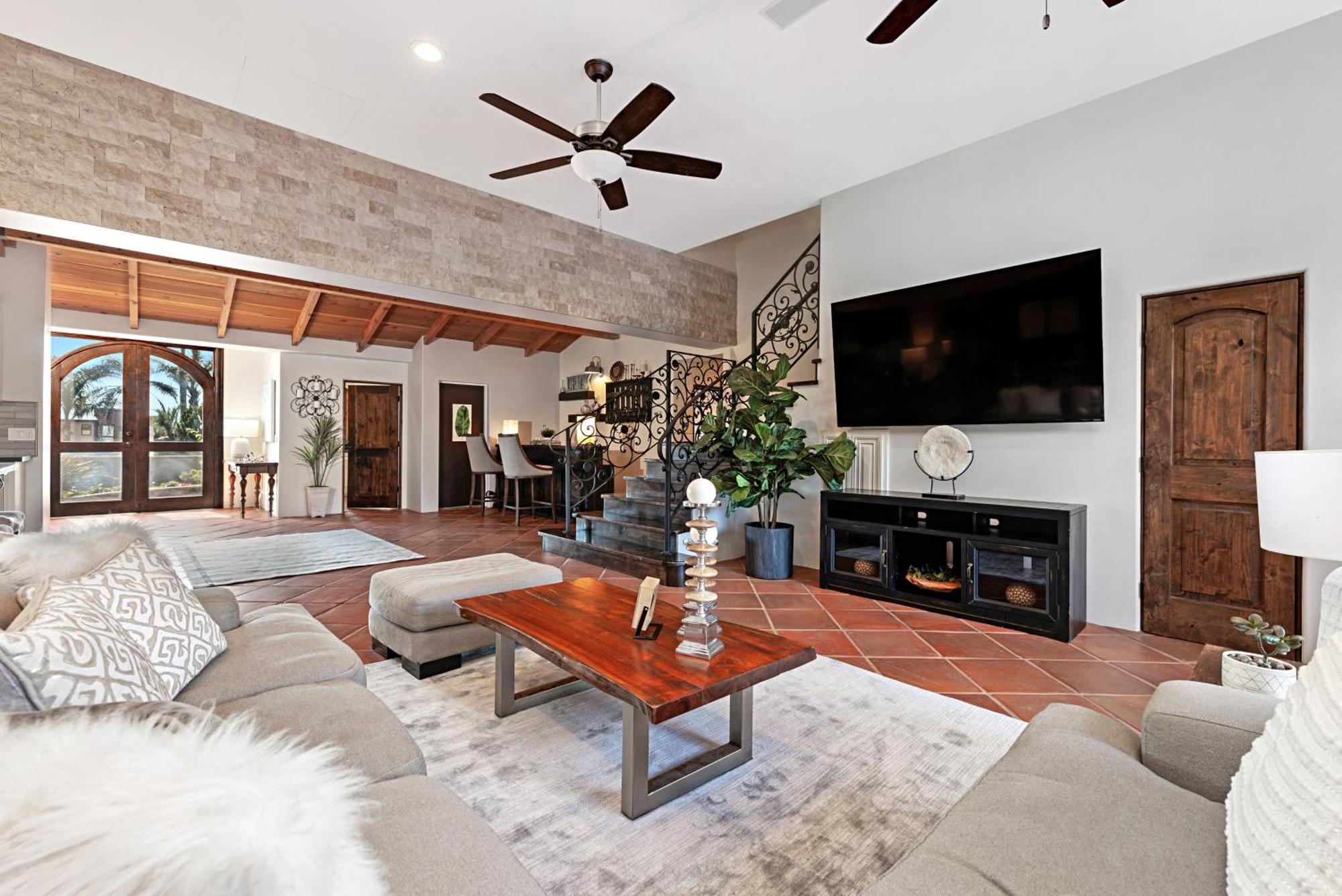 Holiday home Rooftop Oceanview Patio - 5br Remodeled