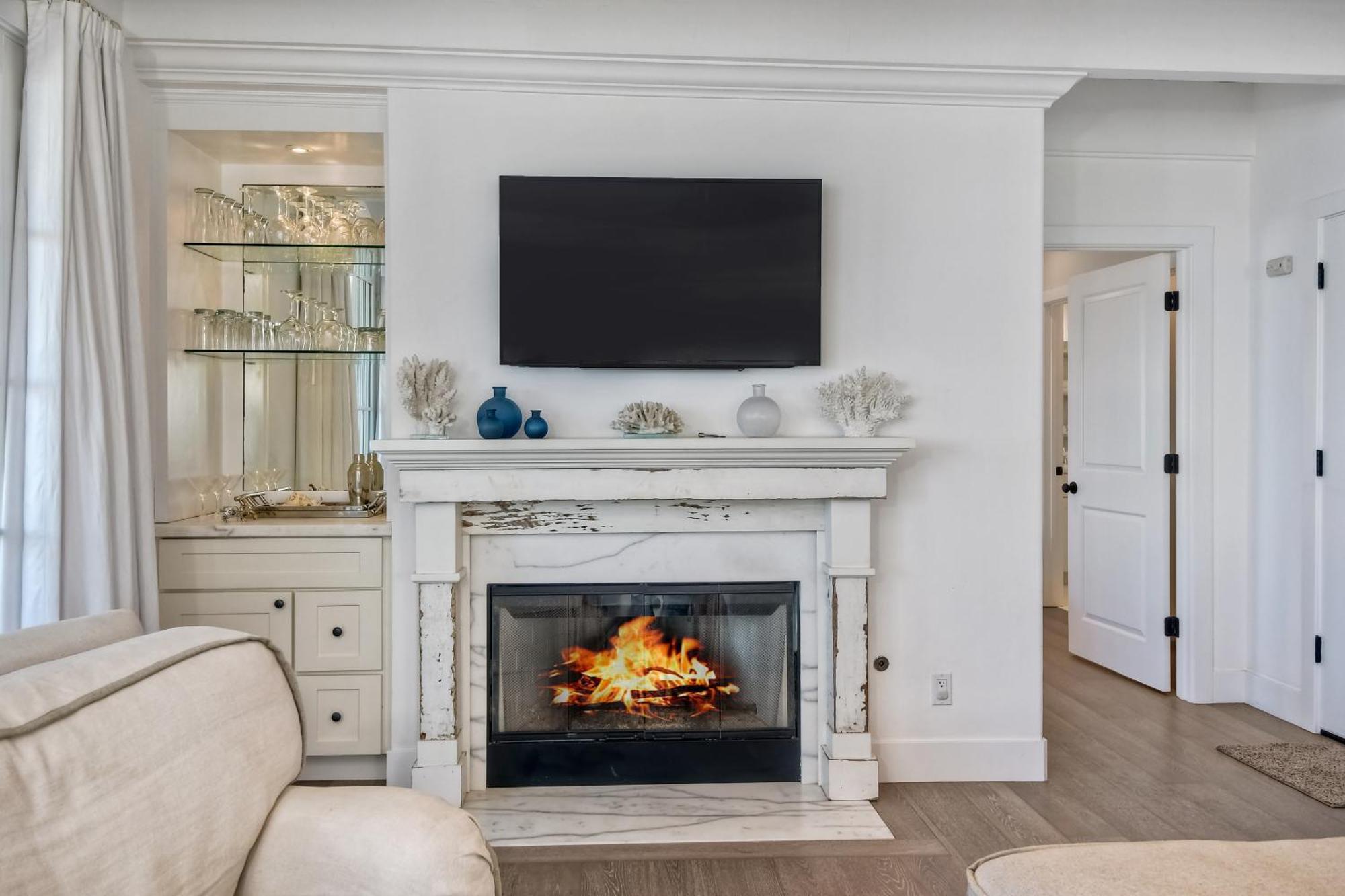 Juniper Entire - Sleeps 18 - Oceanfront Holiday home *