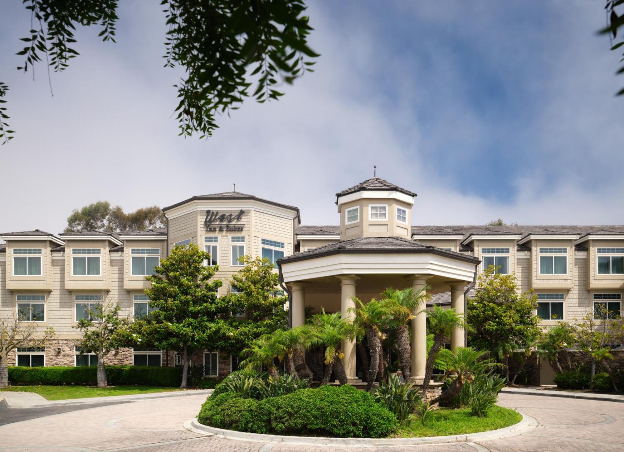 Hotel West &