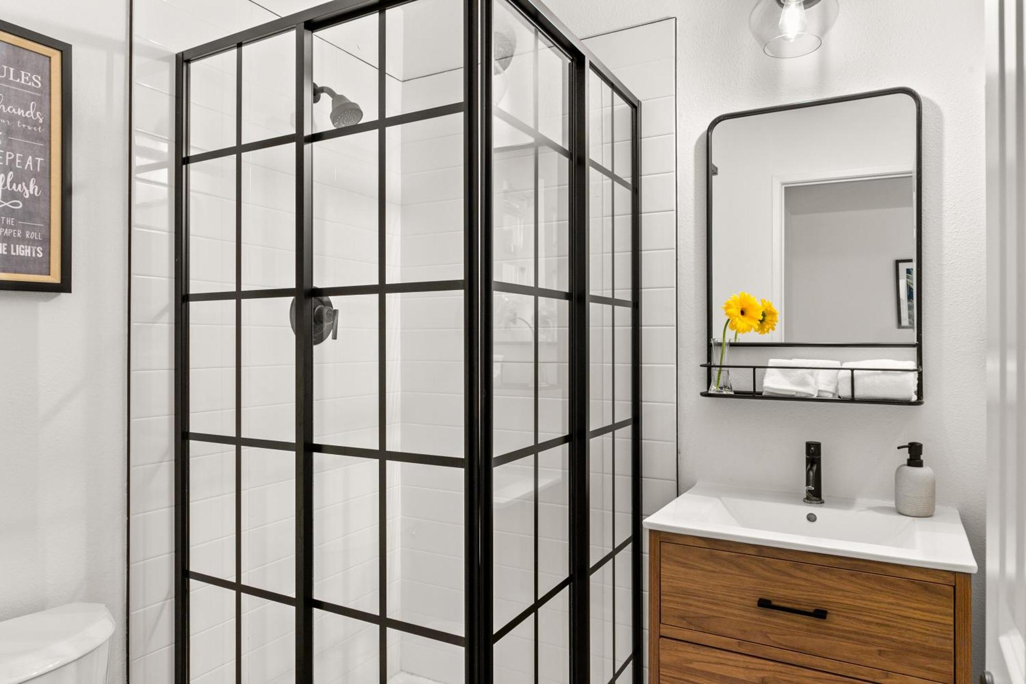 Heart Of 2 Bed 2 Bath *