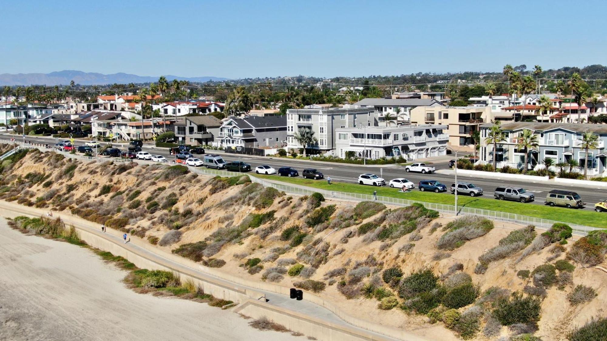 3690 Boulevard - Unit B *