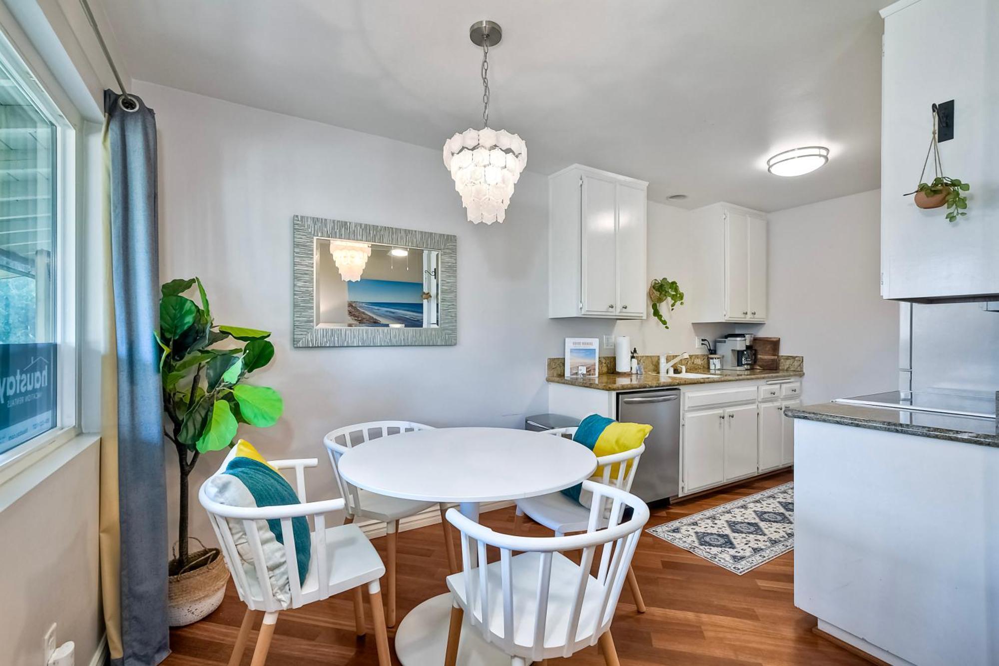 3080 Lincoln - Unit 12 Holiday home