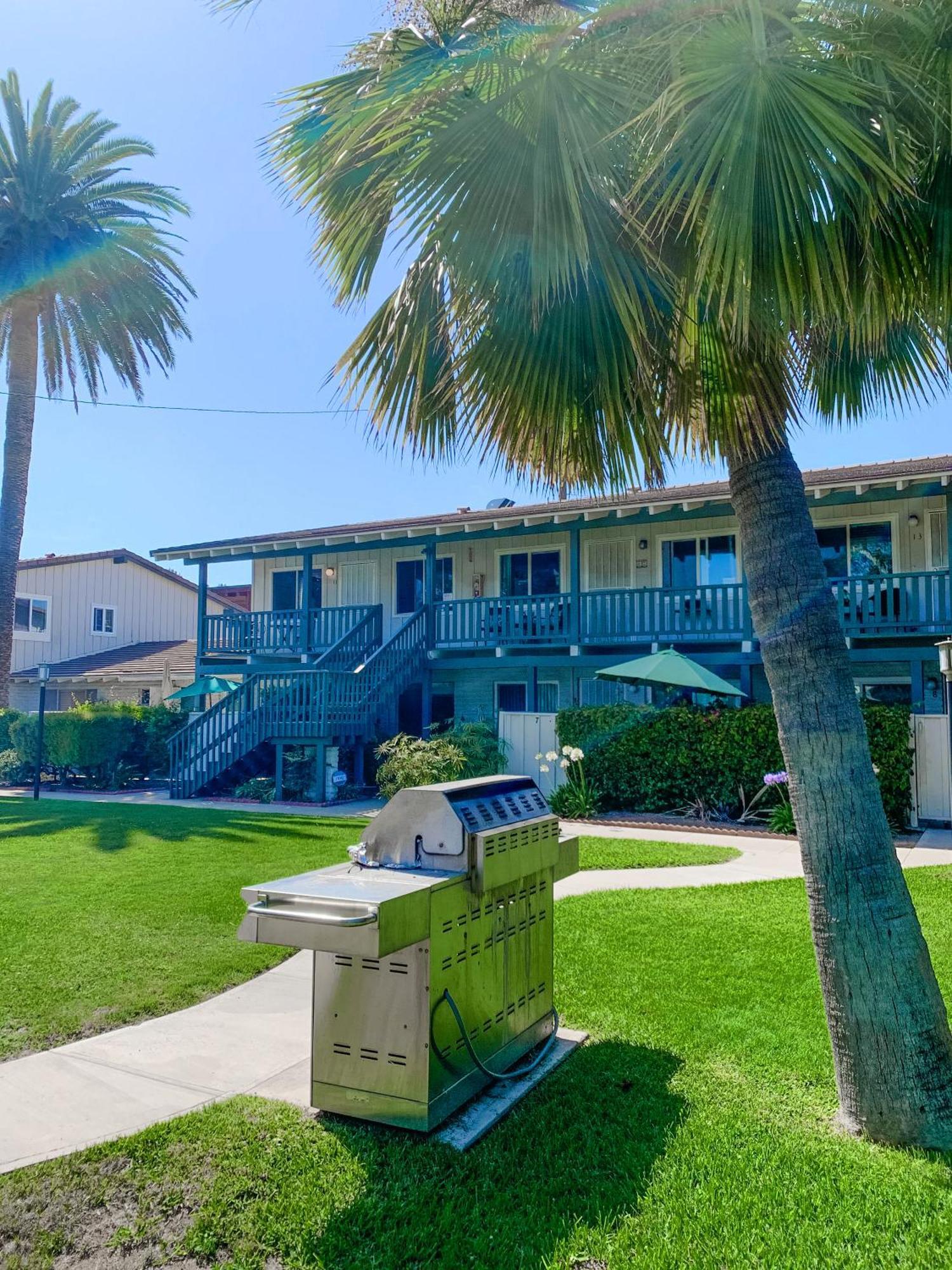 3080 Lincoln - Unit 12 Holiday home *
