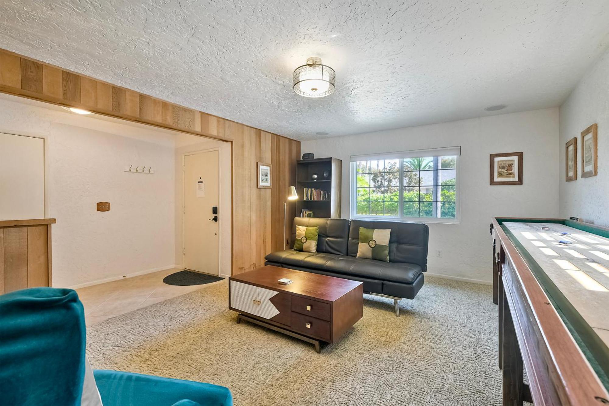 Holiday home Hot Tub, Fire Pit, Bbq, Shuffleboard, Walk To