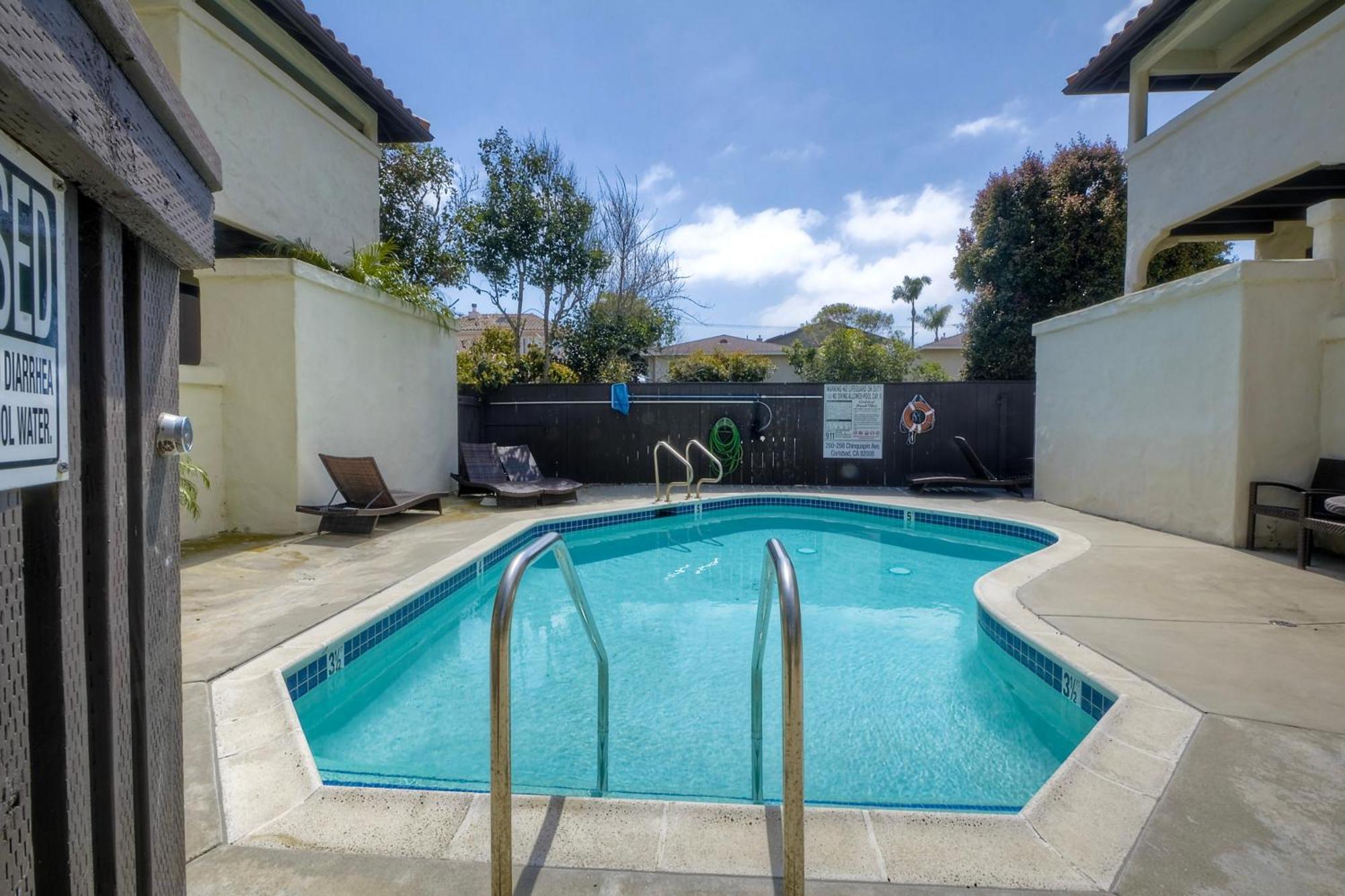 Coastal Bliss Seashell Cove Retreat Luxury Living Steps From Lagoon 1795 Holiday home *