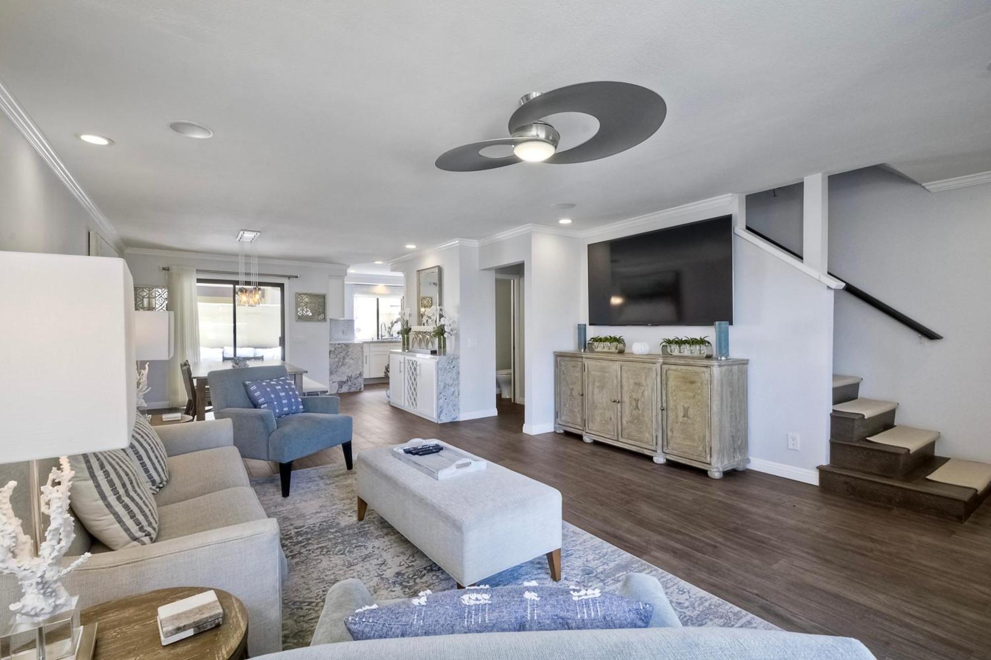 Holiday home Coastal Bliss Seashell Cove Retreat Luxury Living Steps From Lagoon 1795 Carlsbad