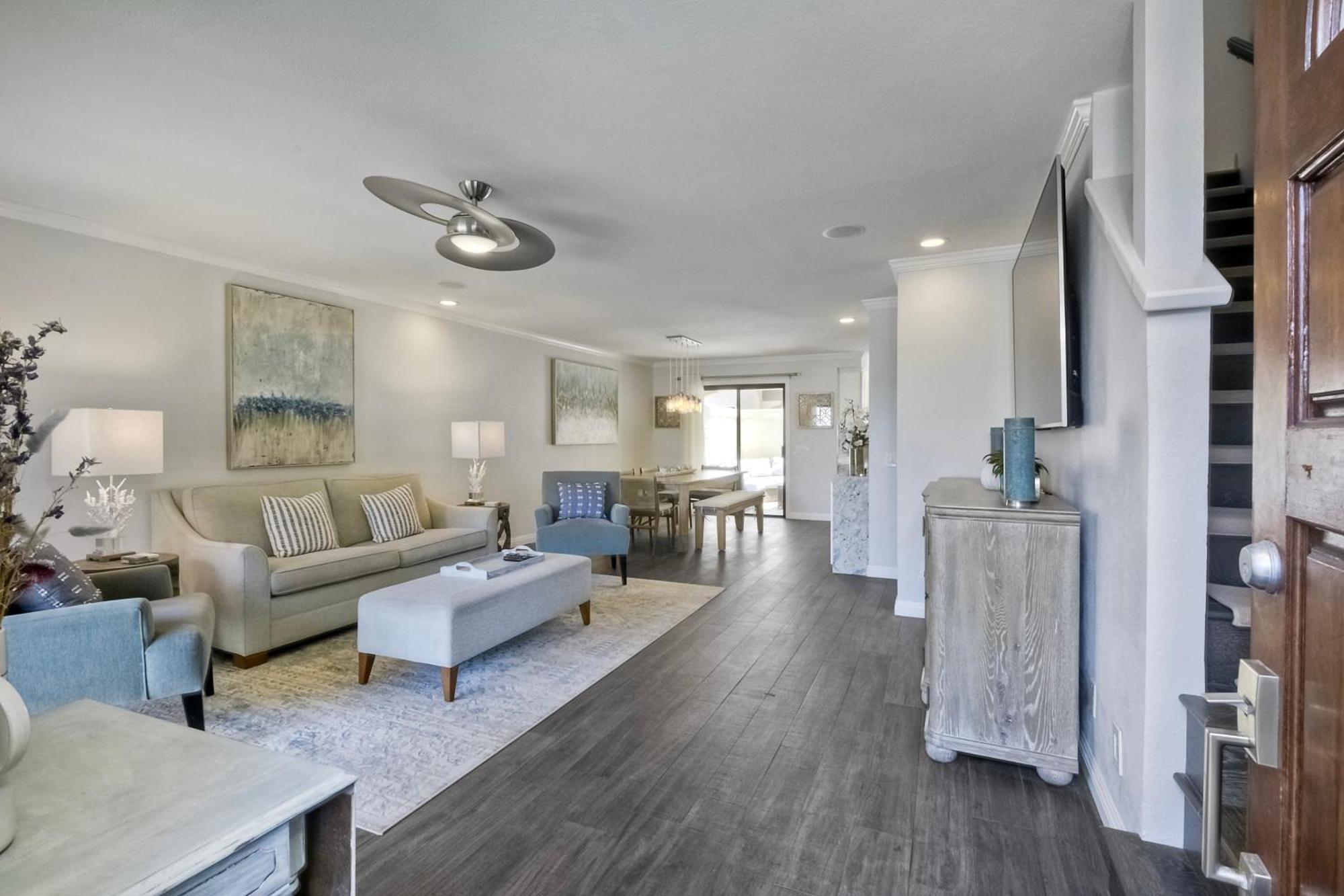 Holiday home Coastal Bliss Seashell Cove Retreat Luxury Living Steps From Lagoon 1795