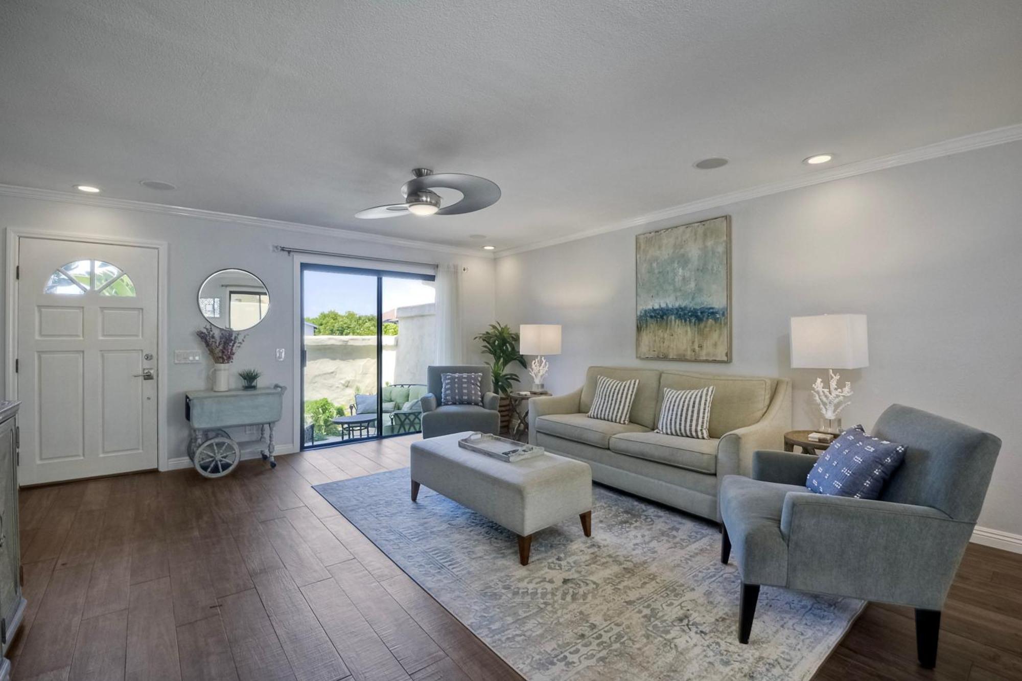 Holiday home Coastal Bliss Seashell Cove Retreat Luxury Living Steps From Lagoon 1795 *
